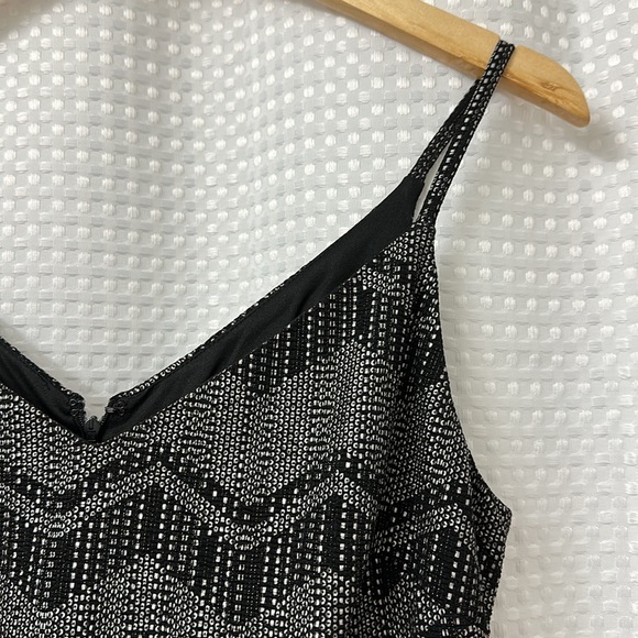 Guess mini dress - Picture 3 of 5